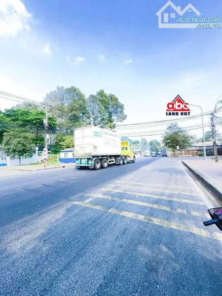 Cho thuê toàn bộ lại nhà Máy cơ khí hạng nặng khuôn viên 2Ha6 KCN NHƠN TRẠCH - Đồng Nai