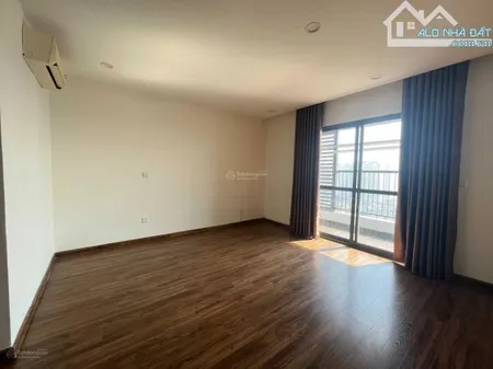 Cho thuê căn hộ 17T trung hoà nhân chính,120m 2 phòng ngủ đồ cơ bản 14 triệu/tháng