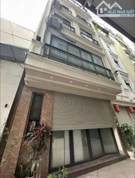 CHO THUÊ NHÀ TƯ ĐÌNH LONG BIÊN 11 TRIỆU 5 TẦNG 38 m MT 4m Ô TÔ KINH DOANH
