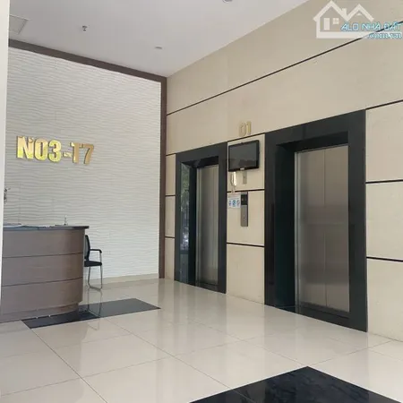 CHO THUÊ 120M2 VĂN PHÒNG GIÁ RẺ KHU NGOẠI GIAO ĐOÀN, THANG MÁY RIÊNG, 35 TRIỆU/ THÁNG