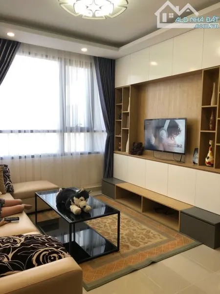 Cho thuê chung cư Lapen 2PN căn góc 81m2 giá tốt