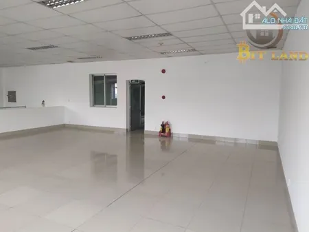 Cho thuê xưởng 2200m2 KCN AMATA, xưởng mới, giá rẻ