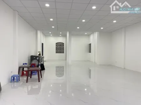 CHO THUÊ MẶT TIỀN NGUYÊN CĂN PHAN VĂN TRỊ (7,5X16) VỊ TRÍ ĐẸP, VỈA HÈ RỘNG