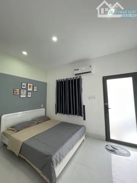 Cho thuê minihouse Văn Hoá Tây Đô Cần Thơ, 30m2, full nội thất, mới, không ngập, đậu oto