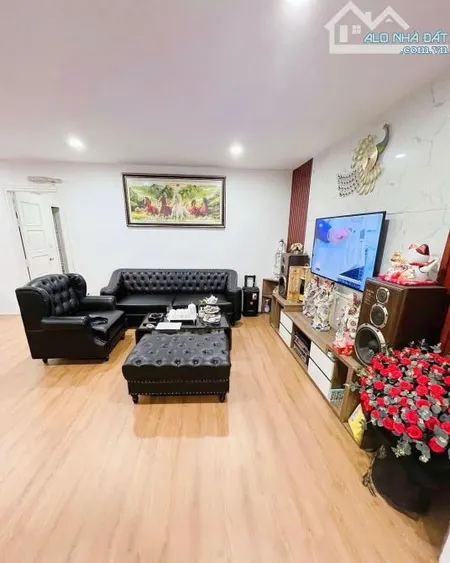 Cho thuê Tứ Hiệp Plaza 125m full đồ như hình 11tr