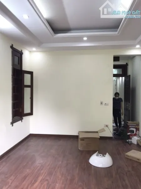 Cho thuê nhà ngã tư Vạn Phúc - Tố Hữu 65m2 x 4 tầng 16.5tr xe tải tránh nhau thoải mái
