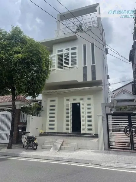CHO THUÊ NHÀ 3 TẦNG MẶT TIỀN PHAN CHU TRINH, PHƯỚC VĨNH, TP HUẾ