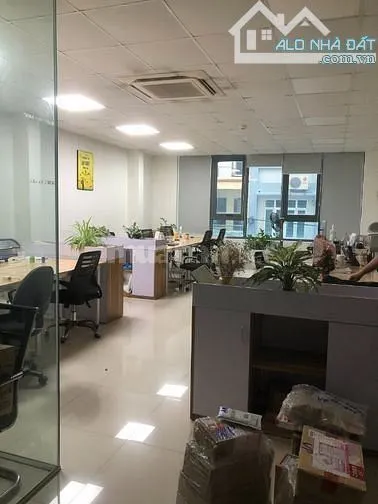 Cho thuê nhà liền kề ở Thiên Hiền, Nam Từ Liêm , dt 95m2 x 6 tầng. Thang máy, Giá 50 triệu