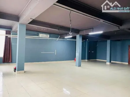 CHO THUÊ MẶT BẰNG TẦNG 3/4 – PHỐ LONG BIÊN – 200M²/SÀN – 18 TRIỆU