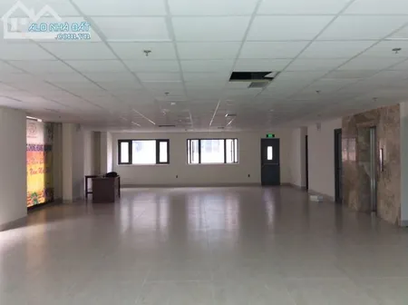 Văn phòng giá rẻ đường Hoàng Văn Thụ,quận tân bình. DT 20m - 40m - 65m - 75m - 100m.