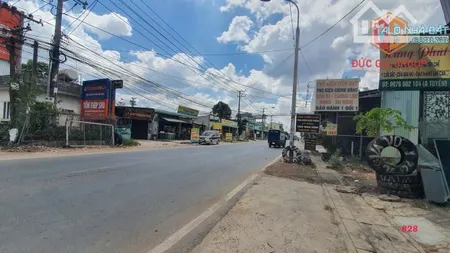 Cho thuê khu nhà xưởng 5000m2 đường Bình Minh Giang Điền có cho thuê lẻ