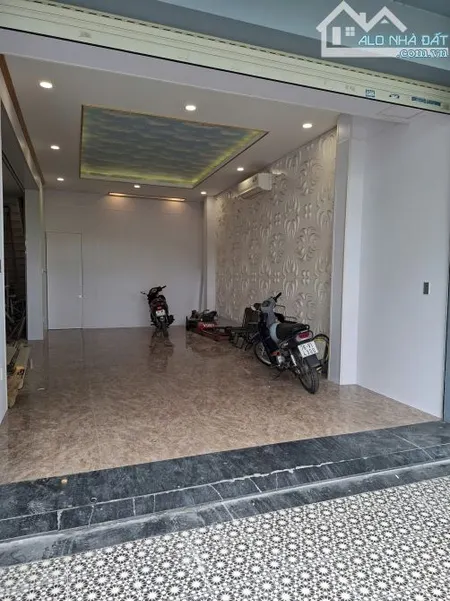 CHO THUÊ MẶT BẰNG RIÊNG BIỆT: ĐƯỜNG NẠI NAM - HÒA CƯỜNG LÀM VP/KD