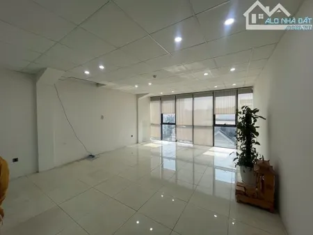 Cho thuê văn phòng Vạn Phúc - SimCo Sông Đà, 40 m2 giá chỉ 6 tr/tháng- VP Như Ảnh