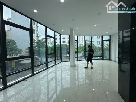 Cho thuê văn phòng Mậu Lương- Kiến Hưng, diện tích 60 m2/tầng, lô góc view đẹp