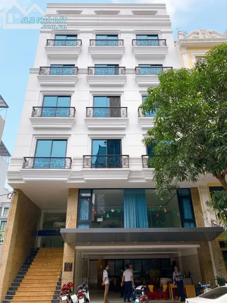 Văn phòng tại Mễ Trì - Nam Từ Liêm, DT 50-60m2 tòa Building 8 tầng mặt tiền 12m View đẹp