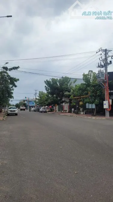 CHO THUÊ MBKD 420m2 GÓC 2MT PHẠM HÙNG, PHƯỜNG PHÚ THỦY, PHAN THIẾT.