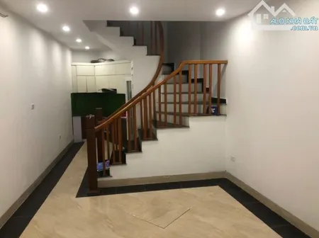 Cho thuê nhà riêng ngõ 8 Phú Đô, Lê Quang Đạo, Nam Từ Liêm 35m x 5T giá 11 triệu