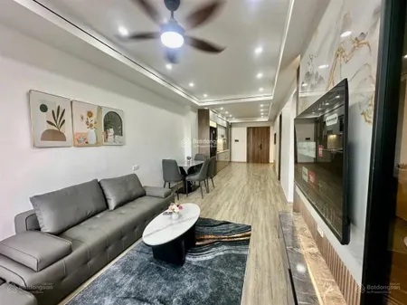 Chính chủ cần bán nhanh căn 2 phòng ngủ, 72m2 giá 5.2 tỷ full nội thất đẹp ở ngay, rẻ nhất khu vực
