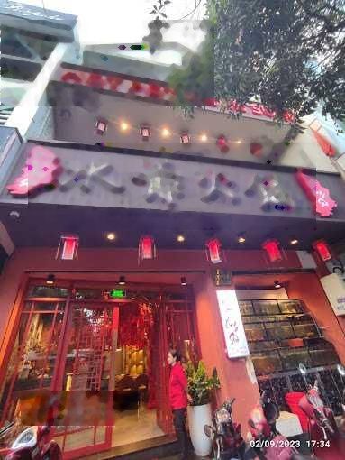 Cho thuê nhà mặt tiền Lê Lai, Q1. DT: 10x35m. 1 trệt 2 lầu. DTSD: 770m2