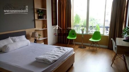 Cho thuê phòng cao cấp quận 5 ngay trường đh kinh tê tphcm , chỉ xách vali vào ở!