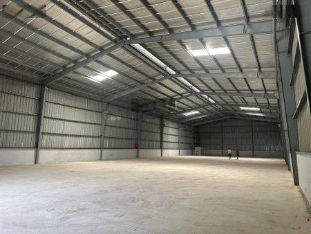 Cho thuê kho 1200m2 - 80 triệu/th, đường Quốc Lộ 1A - Tỉnh Lộ 10 - container 40f vào