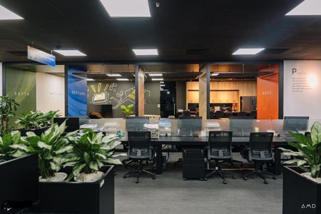 Cho thuê vp tại Vietcombank Tower Nguyễn Văn Cừ giá 99k/m2, 100m2 - 150m2 - 300m2 - 500m2 - 1000m2