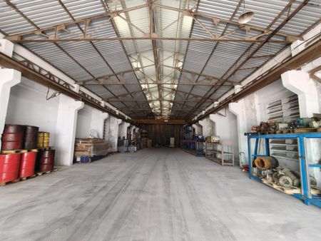 Cho thuê kho 300m2 đường Xa Lộ Hà Nội, Phường Trường Thọ, Thủ Đức