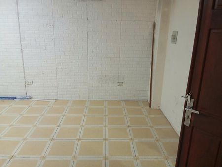 Cho thuê căn hộ chung cư tòa Thông Tấn, đường Trịnh Văn Bô, Hà Nội. 60m 2p ngủ 6 triệu. 0963596146