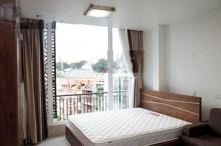 Chính chủ cho thuê phòng cao cấp quận 5, có bếp, nhà mặt tiền, thang máy LH 0938123507 A Hậu