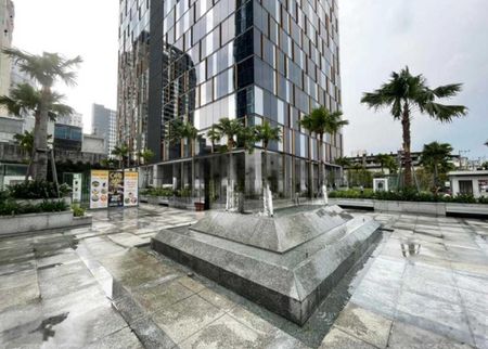 Cho thuê văn phòng E.Town Central đường Đoàn Văn Bơ, Quận 4. DT: 300-500m2. LH: 0906391898