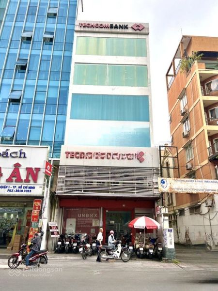 Cho thuê tòa nhà mặt tiền Nguyễn Thị Minh Khai, Quận 1, DT: 9x25m. 1 trệt 1 lửng 4 lầu. DTSD: 700m2