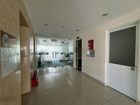 Tòa nhà Phan Tôn 3000m2 hầm 8 tầng TM PCCC tiện văn phòng spa