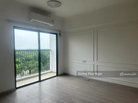 Cho thuê park premium căn hộ 3pn + 2wc, 1 phòng kho, thang máy riêng, giá thuê 11tr/ tháng