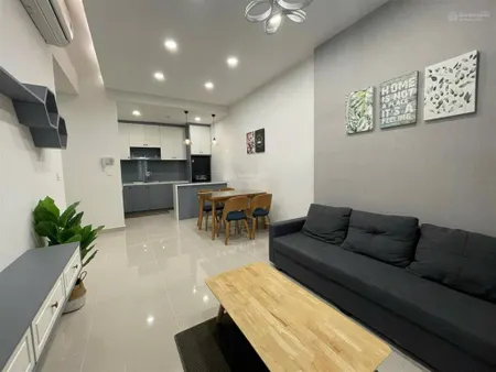 Cho thuê botanica vào ở ngay nhà đẹp view thoáng mát gần sân bay 2pn 2wc giá chỉ 16.5triệu
