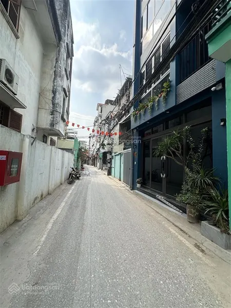 Lô đất tứ liên 1 nhà ra oto tránh diện tích rộng phù hợp xây ccmini, homestay