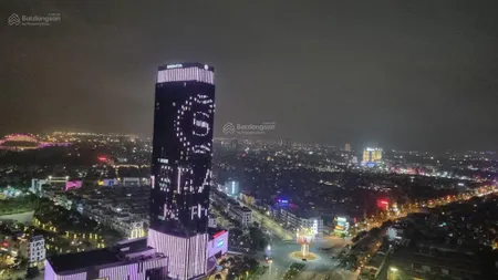 Bán ch 2pn, 2wc, 61m2 tại hoàng huy grand tower, 2,4 tỷ vnd