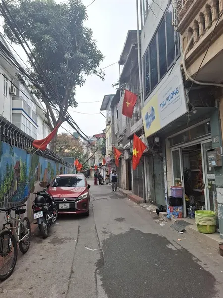 Giá đầu tư mảnh đất vàng lô góc 3 thoáng phố khương trung 5m ra ô tô chia 3 lô xây chdv quá đẹp