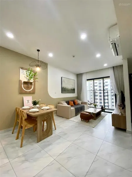 Cho thuê habitat gđ 3 2pn 2wc ban công full nội thất bao phí quản lý