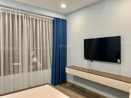 Cho thuê căn hộ kingston, có slot ôto, 2pn, 2wc, full nội thất, giá 20 triệu/th, 0908 435 ***