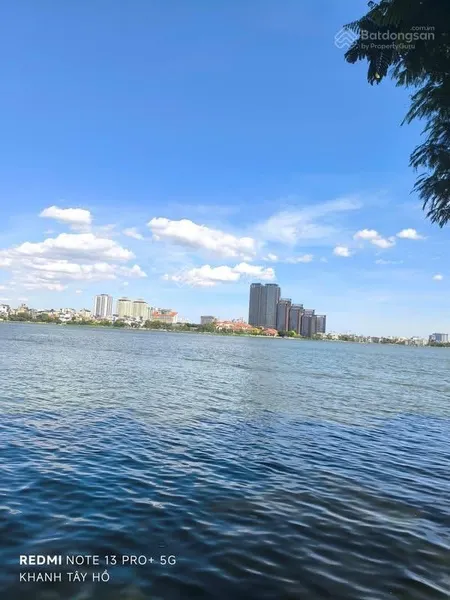 Duy nhất lô đất 51m2 zá 15 tỷ còn sót lại tại đường xuân la sổ vuông a4 cách oto tránh 10m