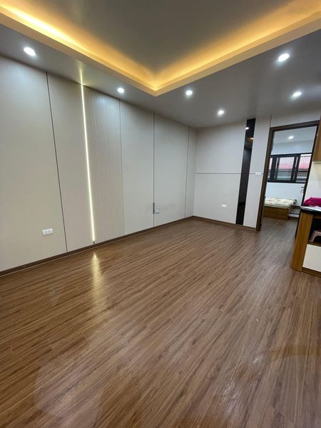 Khu tập thể quân đội ô tô đỗ - an ninh tốt - nhà đẹp full nội thất sẵn ở luôn - 2 ngủ riêng biệt ở