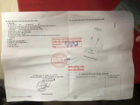 Đường làn đôi diên hồng ngay góc ngã tư đường 10m5 mai chí thọ
