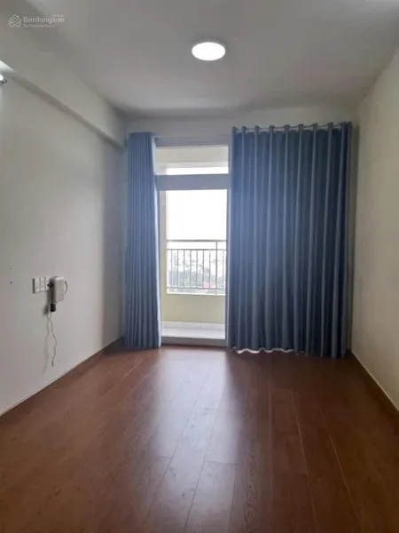 Bán căn hộ tô ký tower 65m2, căn góc, 2pn2wc, ban công lớn, có sổ, giá 3tỷ (thương lượng).