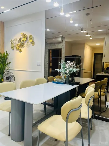 Cho thuê ngắn hạn căn hộ 2pn 86m² hà đô centrosa q10 full nội thất, view hồ bơi