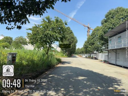 Chủ cần bán gấp lô đất vàng đường D5 - N1, đối diện cổng chung cư LDG Sky, KĐT Bình Nguyên
