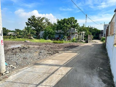 ĐẤT BÌNH LỢI, BÌNH CHÁNH 19x32m = 542m² ,Thổ cư 242m² ,Giá sỉ 5 lô: 10,5 tỷ, Bán lẻ: 2,3-3 Tỷ/lô