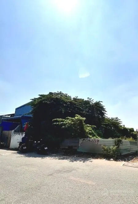 Bán lô đất thổ cư 309,2m2 (6,8x45) đường an phú đông 25, phường an phú đông q12 . đường 10m