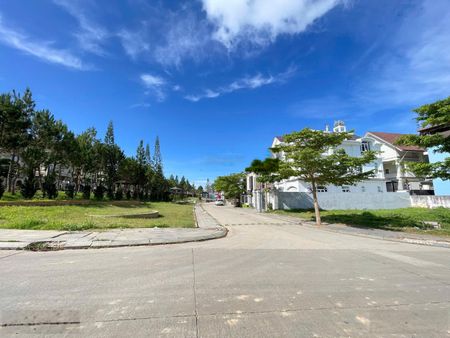 Đất góc 2 MT KQH Golf Valley 322m2, cách Hồ Xuân Hương 500m ngay siêu dự án HAUS - 50 tỷ