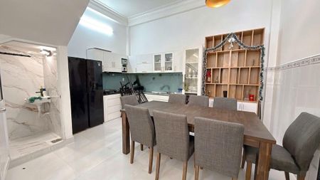 Giá 9,5 tỷ nhà 4 tầng - 63m2 - xe hơi tránh nhau - đường Lê Thị Chợ - Phường Phú Thuận - Quận 7