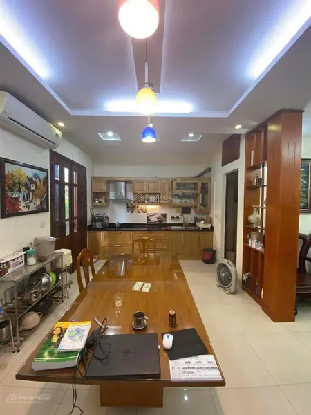Cần bán bt trung văn intracom, tố hữu, dt 145m2 x 4t, mt 6,2m. giá 37,5 tỷ. 0964 769 ***